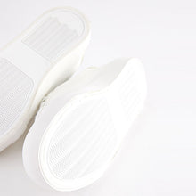 Load image into Gallery viewer, White Lace Up Smart Trainers

