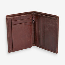 Load image into Gallery viewer, Tan Brown Leather Bifold Wallet With Embossed Stag

