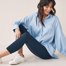 Load image into Gallery viewer, Navy Blue Cropped Leggings
