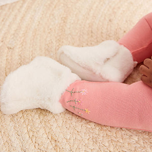 White Soft Cosy Baby Boots (0-18mths)