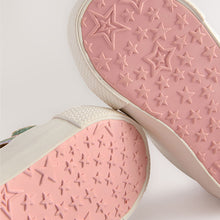 Load image into Gallery viewer, White Standard Fit (F) Touch Fasten Trainers
