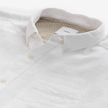 Load image into Gallery viewer, White Standard Collar Cotton Linen Blend Short Sleeve Shirt
