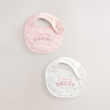 Load image into Gallery viewer, Mummy Daddy 2 Pack Family Baby Bibs
