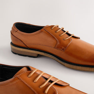 Tan Brown Contrast Sole Derby Shoes