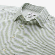 Load image into Gallery viewer, Green Stripe Long Sleeve Oxford 100% Cotton Shirt
