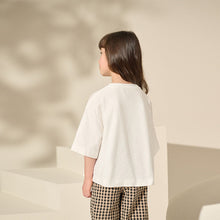 Load image into Gallery viewer, Cream 100% Cotton Pretty Embroidered Graphic T-Shirt (4-10yrs)
