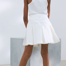 Load image into Gallery viewer, White Pleated Skirt (3-12yrs)

