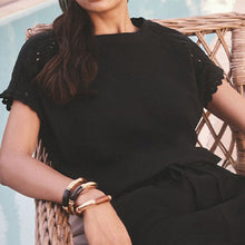 Load image into Gallery viewer, Black Short Sleeve Bubble Hem T-Shirt

