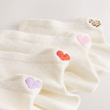 Load image into Gallery viewer, Ecru/Hearts Embroidered Motif Trainers Socks 4 Pack
