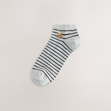 Load image into Gallery viewer, Monochrome Hamish the Highland Cow Invisible Socks 4 Pack
