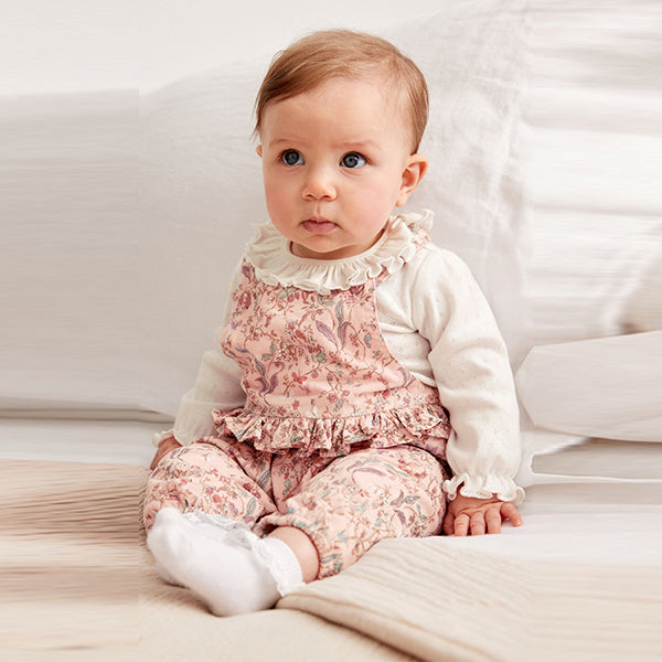 Pale Pink Baby 2pc Baby Dungaree & Bodysuit Set (0mths-18 mths)