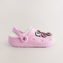 Load image into Gallery viewer, Pink Heart Slipper Clogs
