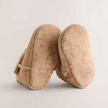 Load image into Gallery viewer, Tan Brown Suede Baby Pull-On Boots (0-24mths)
