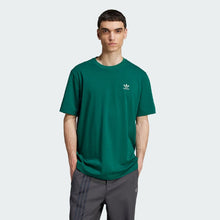 Load image into Gallery viewer, Adicolor Classics Back+Front Trefoil Boxy Tee
