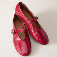 Load image into Gallery viewer, Red Standard/Wide Fit Signature Leather Mary Jane Shoes
