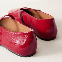 Load image into Gallery viewer, Red Standard/Wide Fit Signature Leather Mary Jane Shoes

