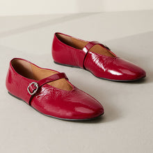 Load image into Gallery viewer, Red Standard/Wide Fit Signature Leather Mary Jane Shoes
