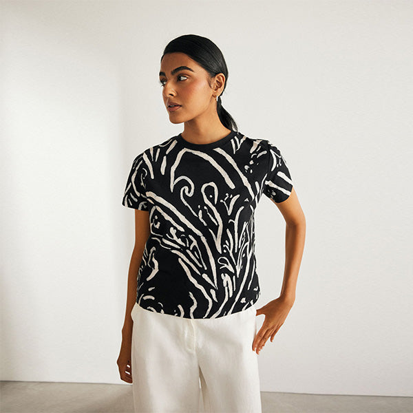 Black/White Abstract Print 100% Cotton Short Sleeve Crew Neck T-Shirt