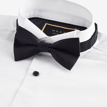 Load image into Gallery viewer, White Slim Fit Slim Fit Single Cuff Shirt With Wing Collar And Bow Tie Pack
