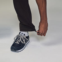 Load image into Gallery viewer, Chocolate Brown Regular Fit Ripstop Tech Cargo Trousers
