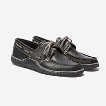 Load image into Gallery viewer, GLOBEK Men&#39;s Boat Shoes Black Leather
