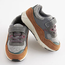 Load image into Gallery viewer, Grey/Tan Elastic Lace Trainers (Younger Boys)
