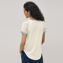 Load image into Gallery viewer, Ecru Cream Geo Woven Mix Short Sleeve Raglan T-Shirt
