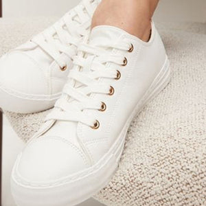 White Forever Comfort® Baseball Trainers