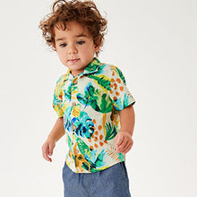 Load image into Gallery viewer, White/Green Jungle Printed Short Sleeve Shirt (3mths-6yrs)
