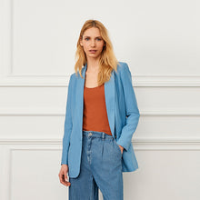 Load image into Gallery viewer, Blue Relaxed Fit Single Breasted Blazer
