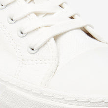 Load image into Gallery viewer, White Forever Comfort® Baseball Trainers
