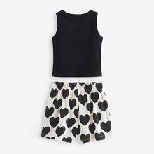 Load image into Gallery viewer, Black/White Heart Flower Short Pyjama Set 2 Pack (5-12yrs)
