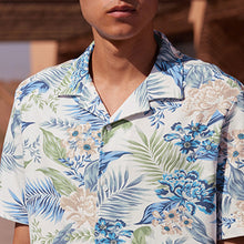 Load image into Gallery viewer, Ecru White Hawaiian Printed Short Sleeve Shirt
