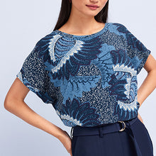 Load image into Gallery viewer, Blue Large Floral Short Sleeve Curved Hem T-Shirt
