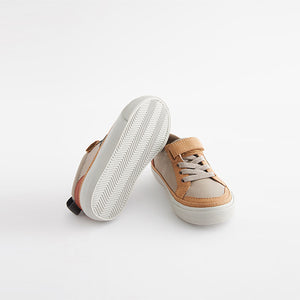 Neutral Standard Fit (F) Touch Fastening Chevron Trainers