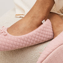 Load image into Gallery viewer, Pink Quilted Ballet Slippers
