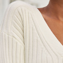 Load image into Gallery viewer, Ecru White Ribbed V-Neck Jumper
