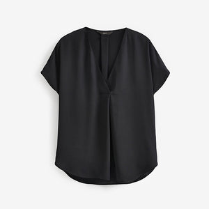 Black Short Sleeve Overhead Top