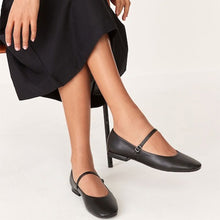 Load image into Gallery viewer, Black Forever Comfort® Mary Jane Shoes
