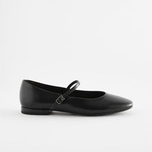 Load image into Gallery viewer, Black Forever Comfort® Mary Jane Shoes
