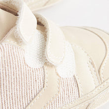 Load image into Gallery viewer, Stone Natural Baby Easy Fastening Baby Boots (0-24mths)
