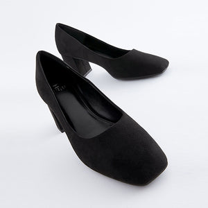 Black Forever Comfort® Square Toe Court Shoes