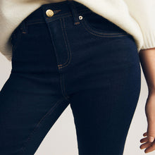 Load image into Gallery viewer, Rinse Blue Supersoft Bootcut Jeans
