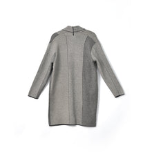 Load image into Gallery viewer, WOMEN COAT DES 2388
