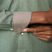 Load image into Gallery viewer, Seafoam Green Geometric Regular Fit Easy Iron Button Down Oxford Shirt
