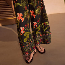 Load image into Gallery viewer, Emerald Green Off Shoulder Wide Leg Jumpsuit
