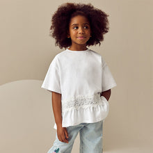 Load image into Gallery viewer, Ecru Lace Frill Hem T-Shirt (3-12yrs)
