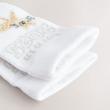 Load image into Gallery viewer, White Born In 2025 Baby Socks 2 Pack (0-12mths)
