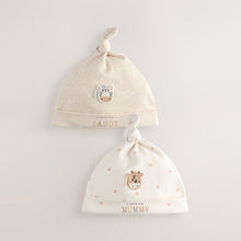 Load image into Gallery viewer, Neutral I Love My Mummy/Daddy Baby Tie Top Hats 2 Pack (0-6mths)
