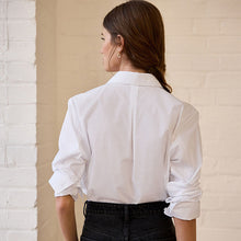 Load image into Gallery viewer, White Fitted Collared Essential Long Sleeve Shirt
